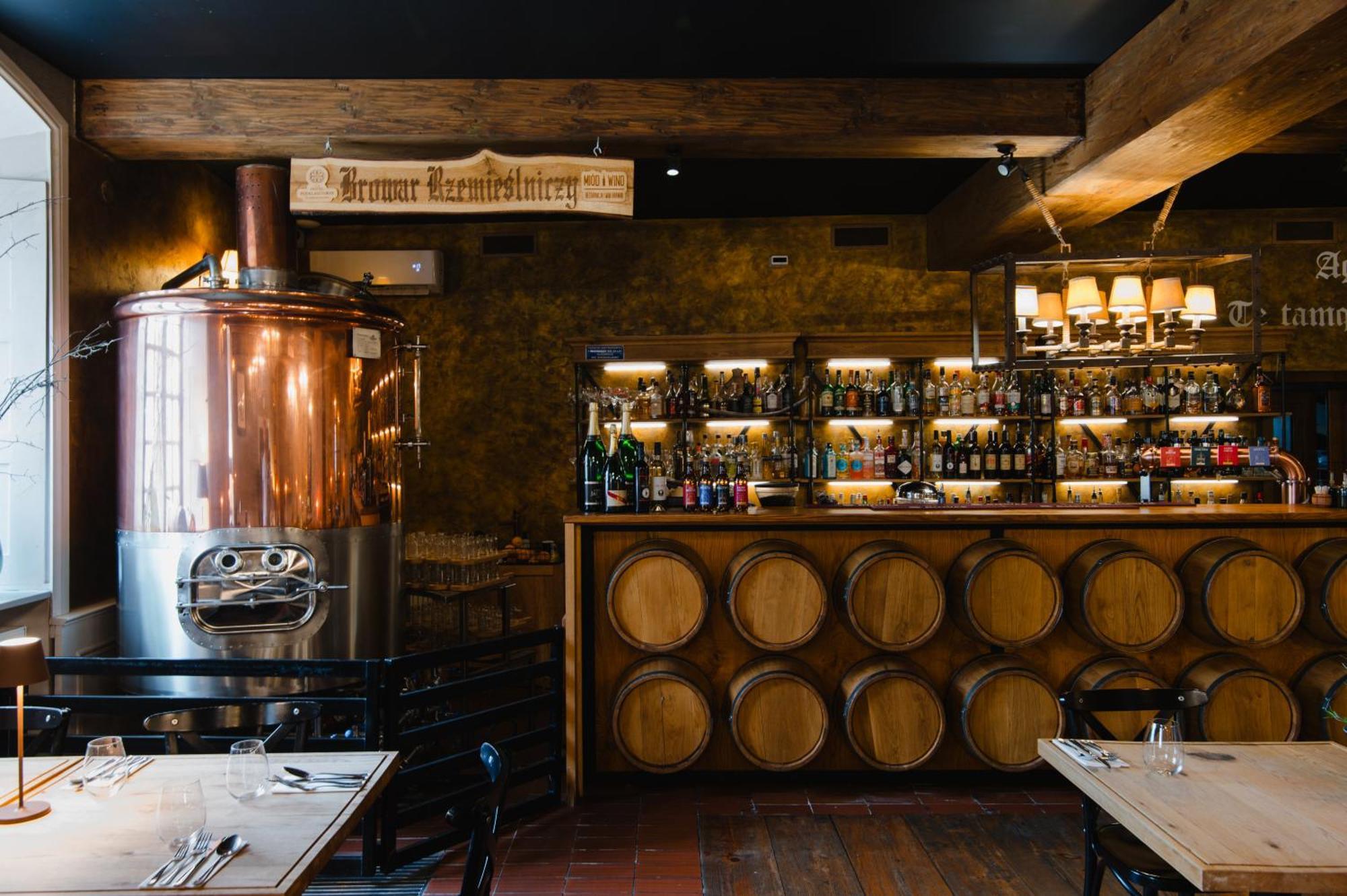 Hotel Podklasztorze Сулеюв Экстерьер фото